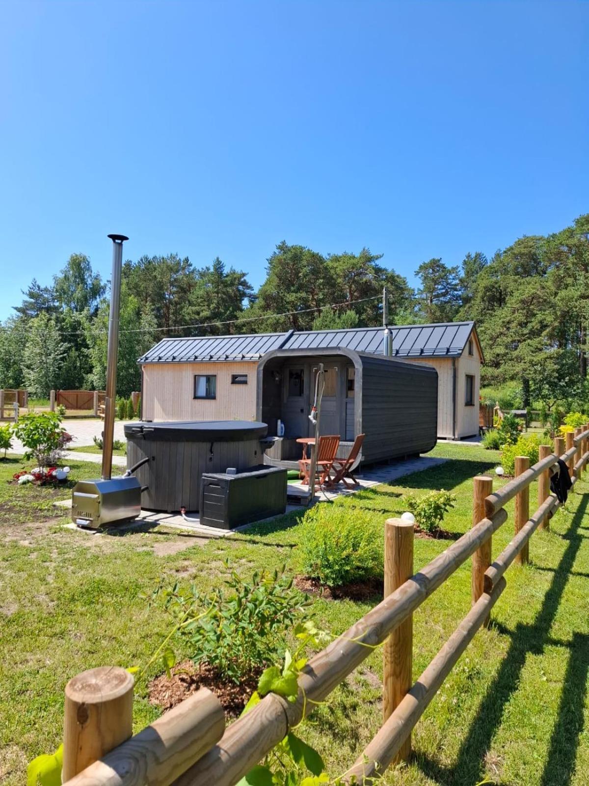 Villa Juras Dzintars Ainaži Exterior foto